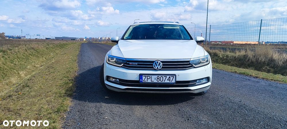 Volkswagen Passat - 9