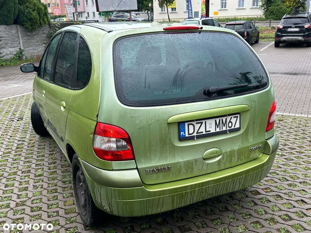 Renault Megane 1.6 - 5