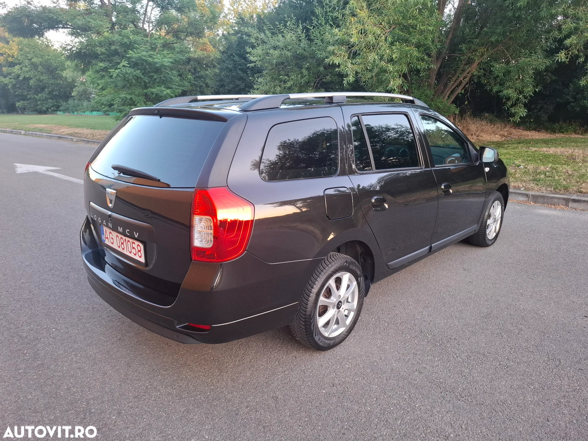 Dacia Logan 1.2 75CP Laureate - 4