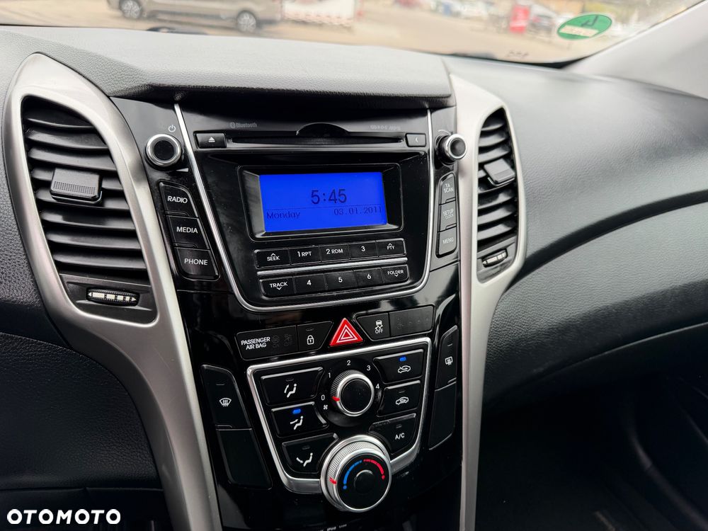 Hyundai i30 i30cw 1.4 Comfort - 14