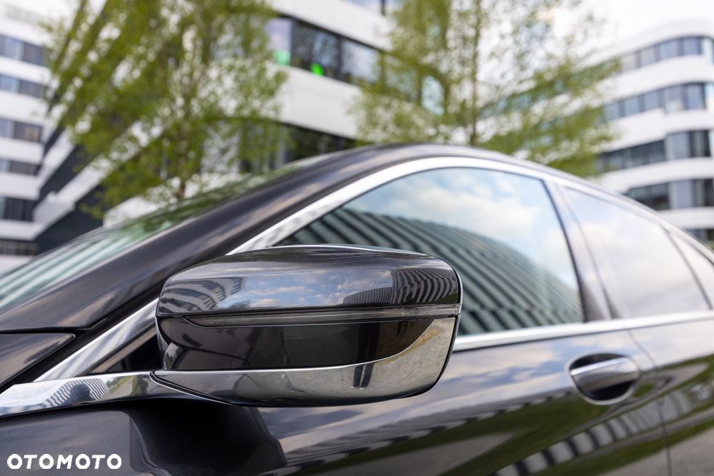 BMW Seria 7 730d xDrive - 12