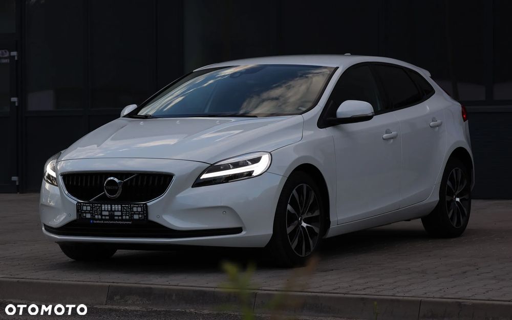 Volvo V40 T2 Drive-E Momentum - 38