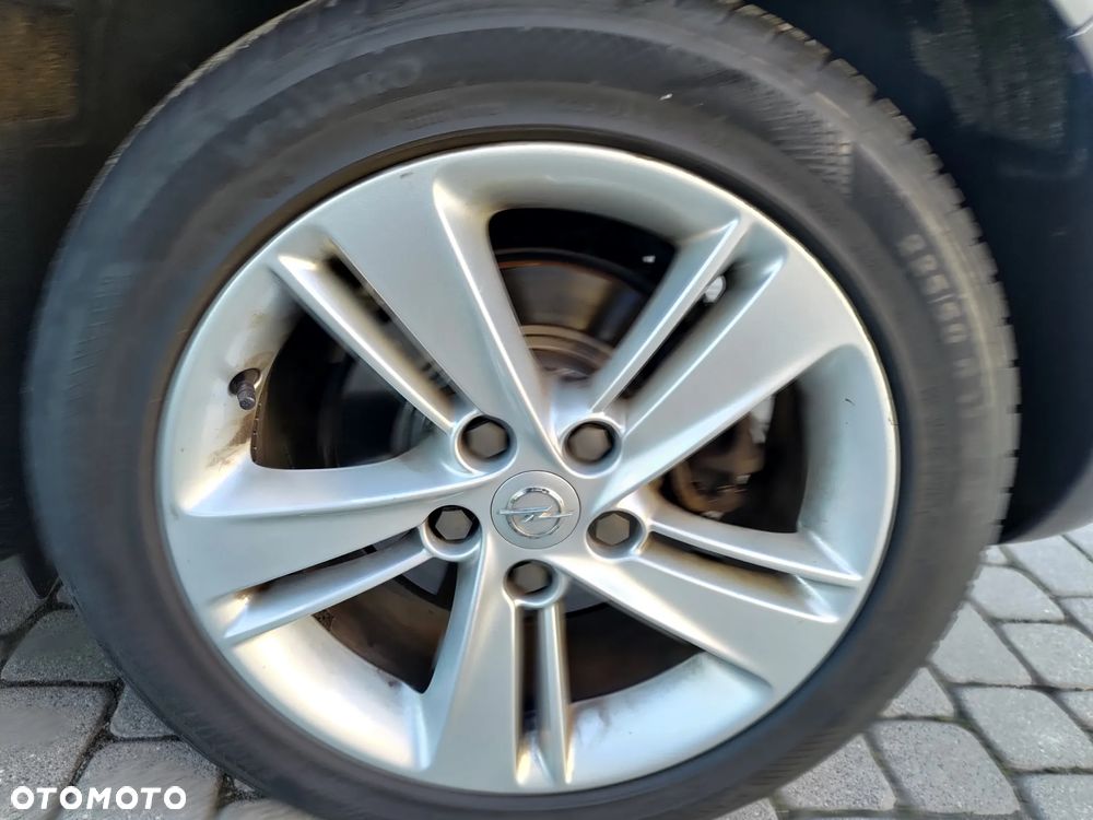 Opel Astra 2.0 CDTI Cosmo - 21