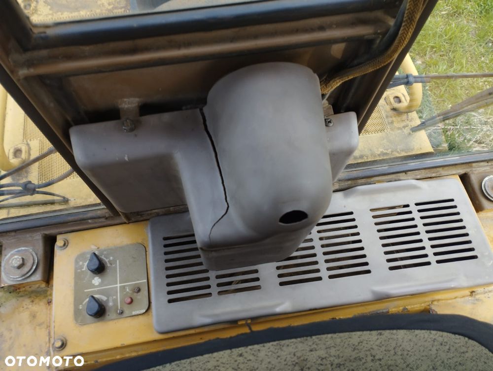 Caterpillar 953 - 13