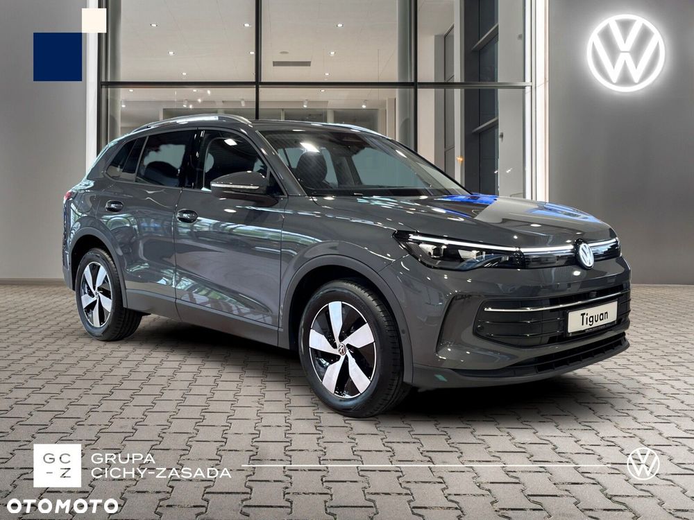 Volkswagen Tiguan - 8