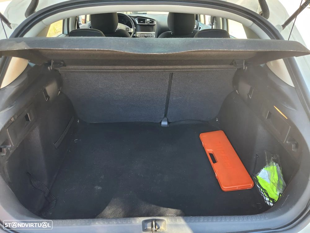 Citroën C4 1.2 PureTech Feel - 9