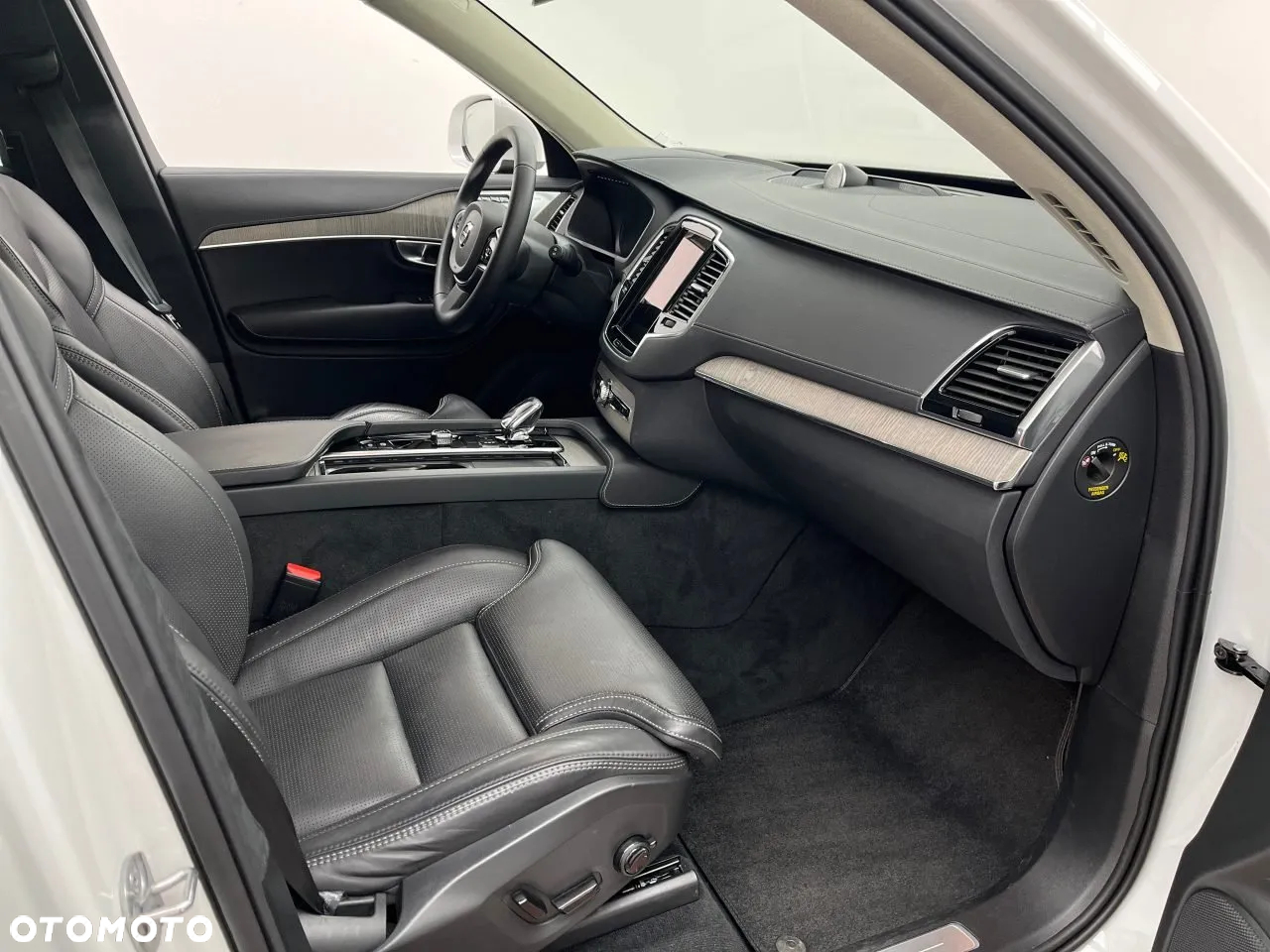 Volvo XC 90 T8 AWD Recharge Geartronic RDesign Edition - 7