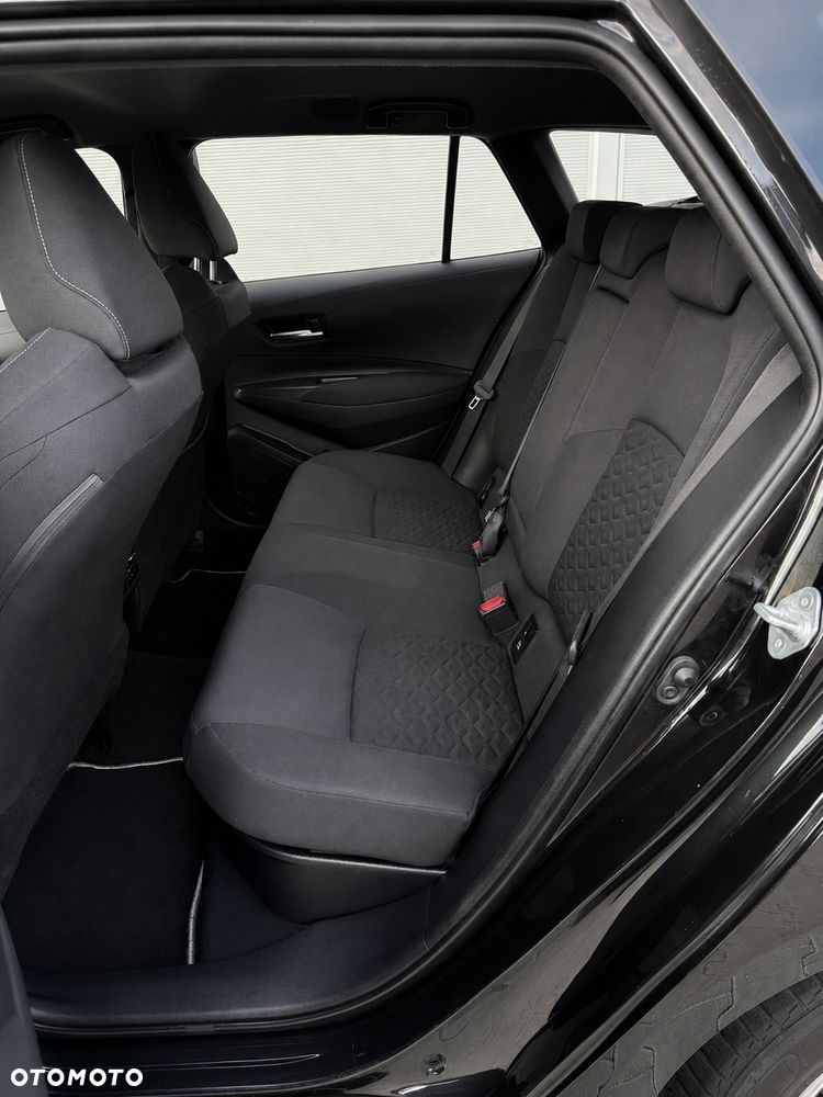 Toyota Corolla - 14