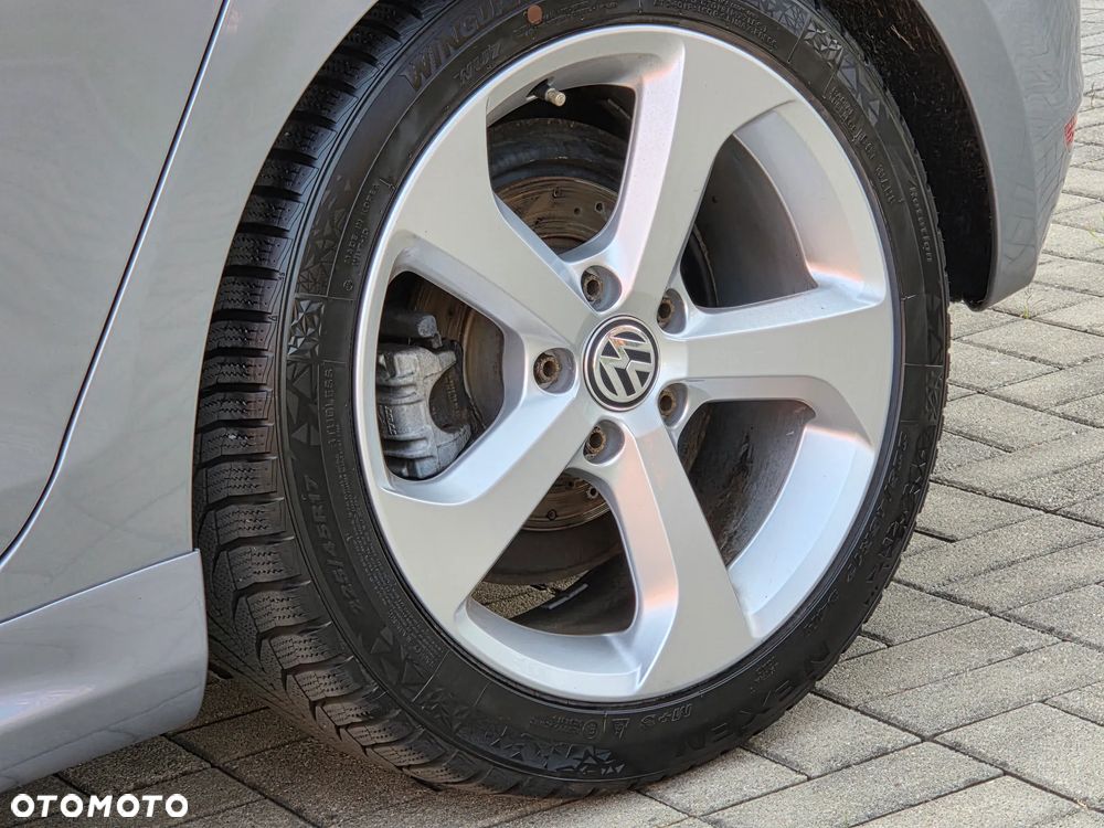 Volkswagen Golf 1.2 TSI BlueMotion Technology MATCH - 38