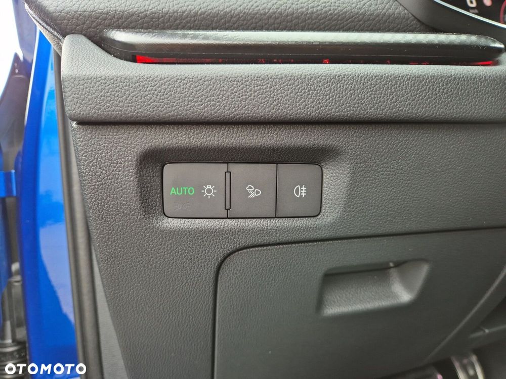 Skoda Octavia 1.5 TSI mHEV Sportline DSG - 25