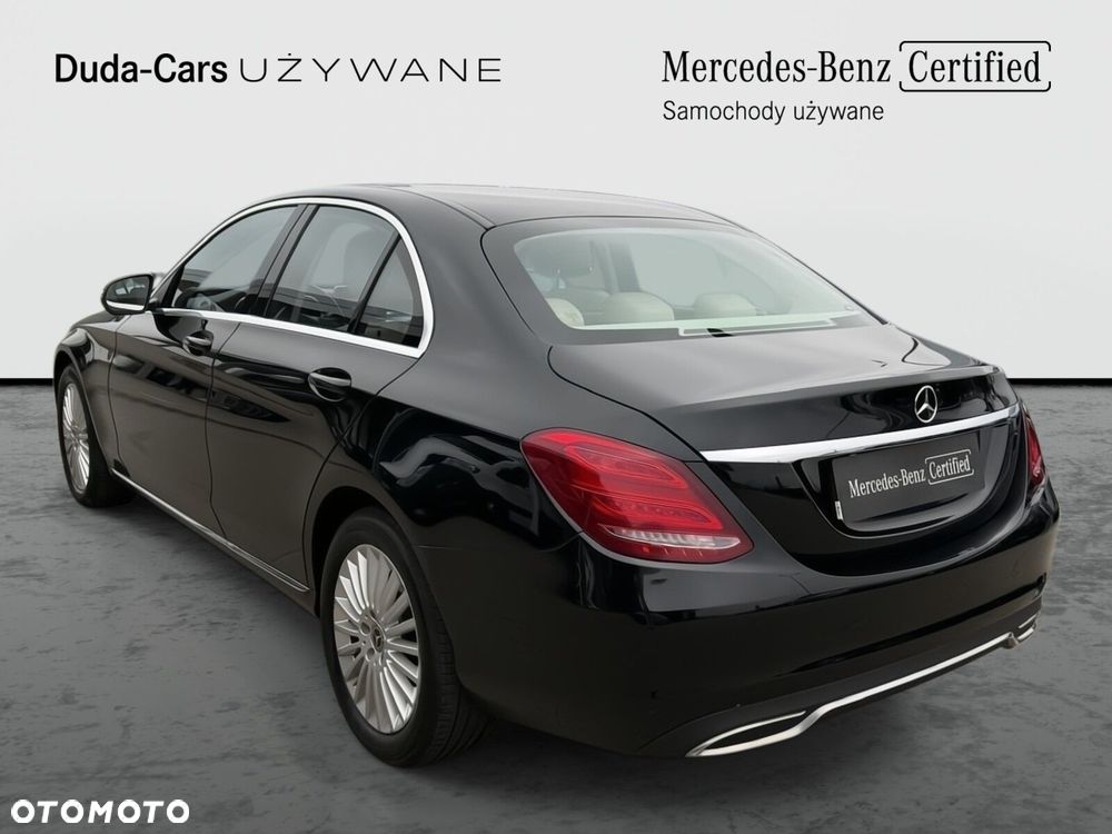 Mercedes-Benz C-Class 2018 photo 3