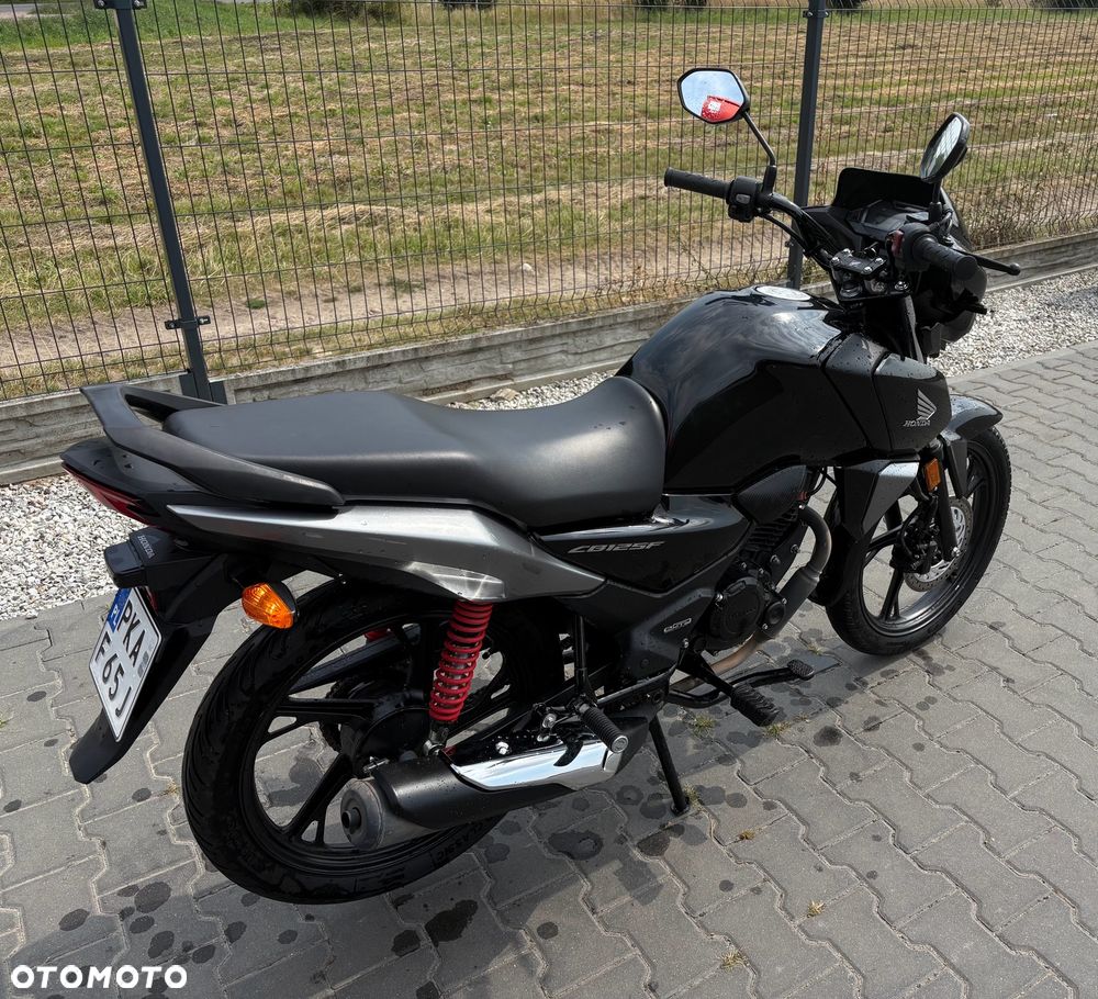 Honda CBF - 4