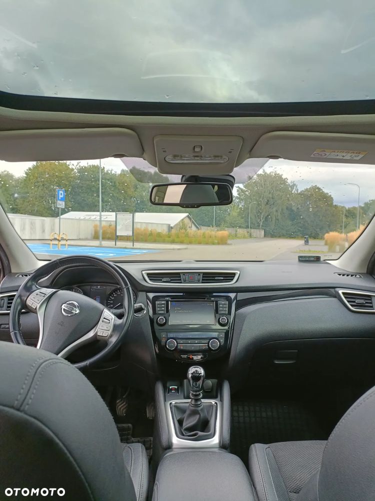 Nissan Qashqai 1.6 dCi Tekna S&S - 11