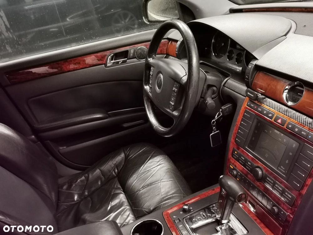 Volkswagen Phaeton 3.2 V6 Tiptr (5 os.) - 6