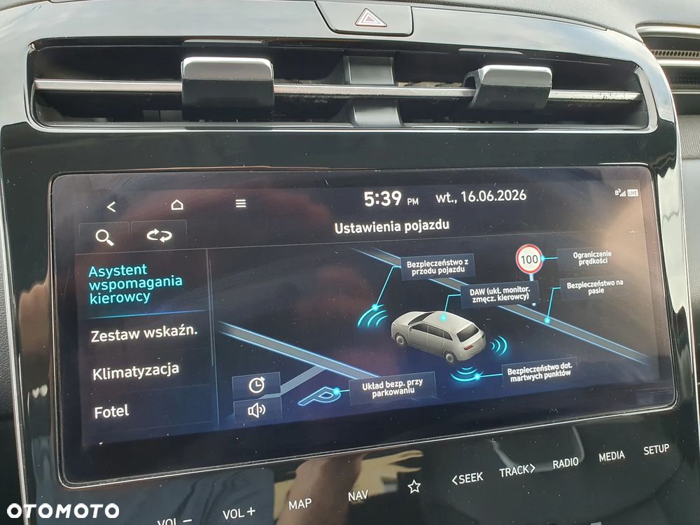 Hyundai Tucson 1.6 T-GDi 48V-Hybrid 2WD Select - 29