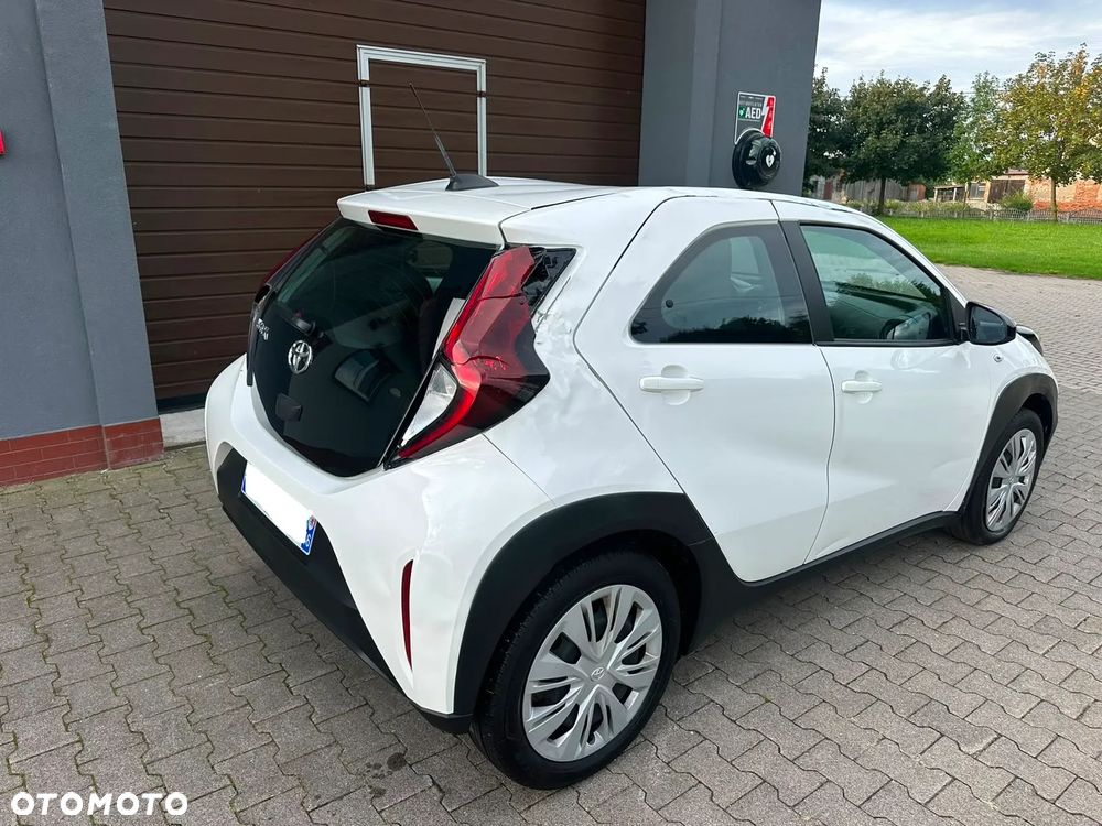 Toyota Aygo X S-CVT Play - 7