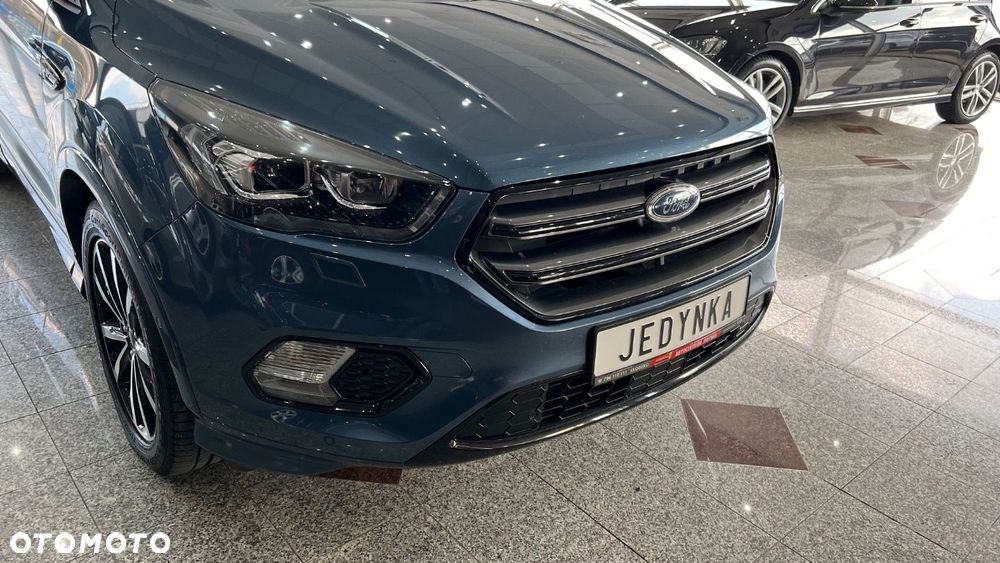 Ford Kuga - 18