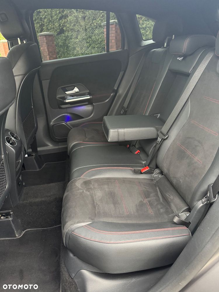 Mercedes-Benz GLA 200 7G-DCT AMG Line Advanced Plus - 11