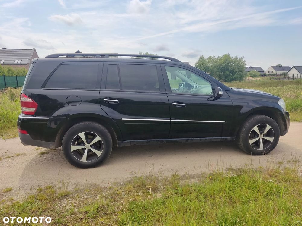 Mercedes-Benz GL - 3