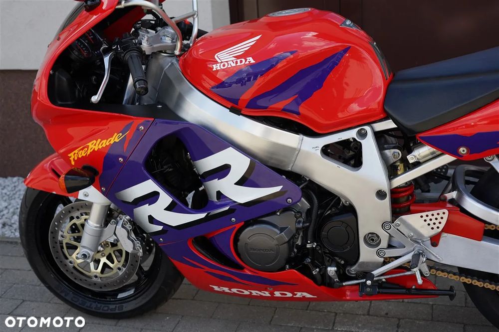 Honda CBR - 26