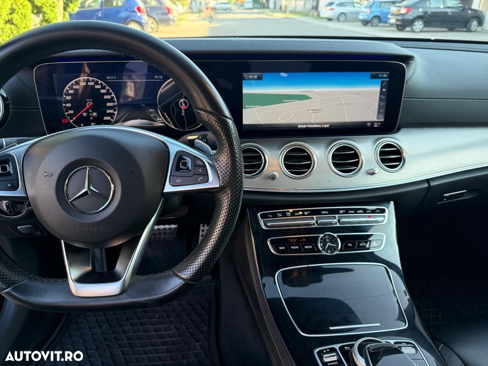 Mercedes-Benz E 350 d 4Matic T 9G-TRONIC AMG Line - 26