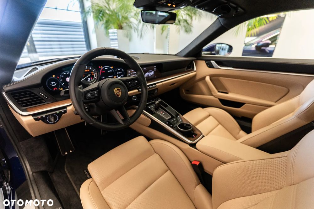 Porsche 911 Turbo S - 9