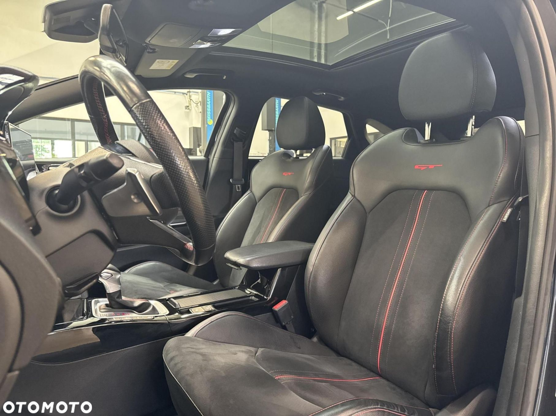 Kia ProCeed - 10