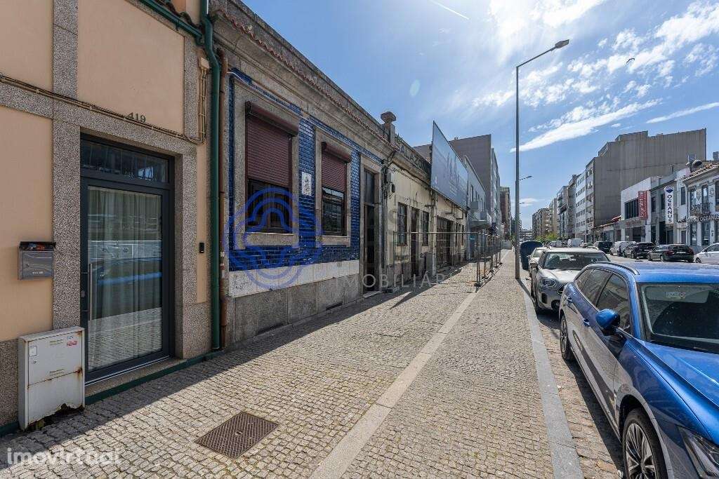 Moradia térrea para reabilitação | Avenida Serpa Pinto – Matosinhos - Grande imagem: 3/42