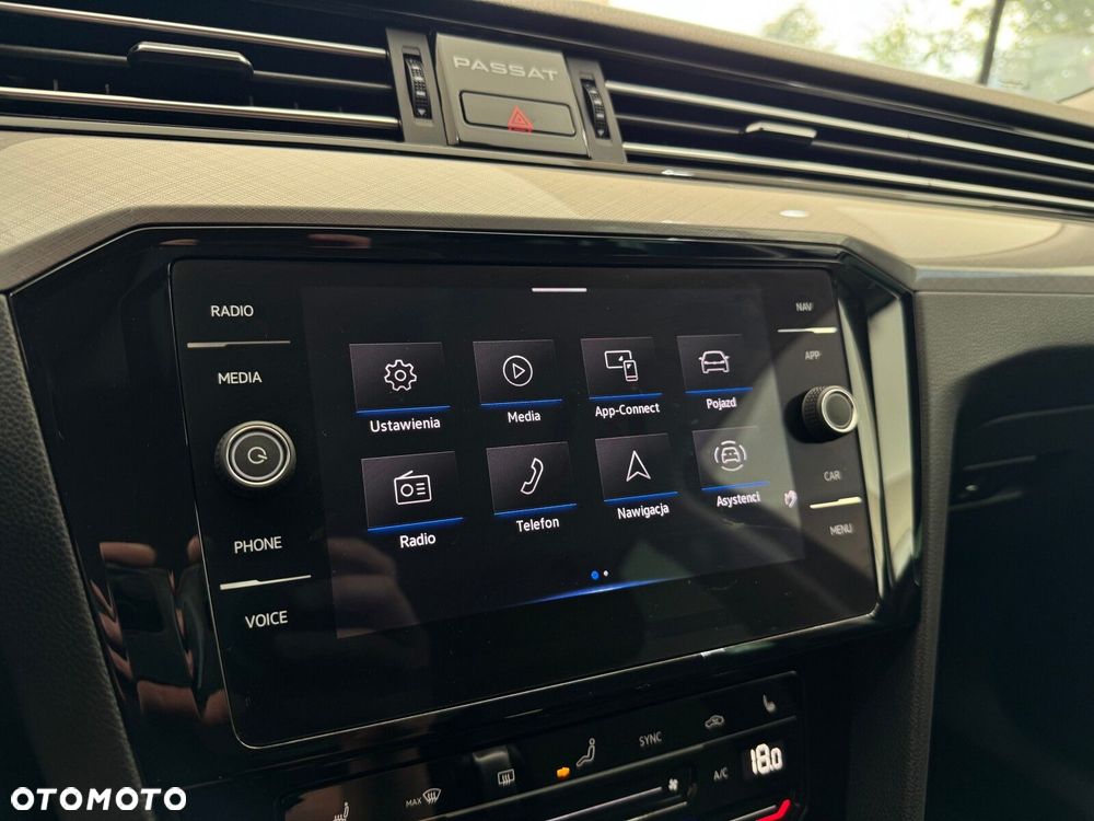 Volkswagen Passat 2.0 TDI EVO Business DSG - 30