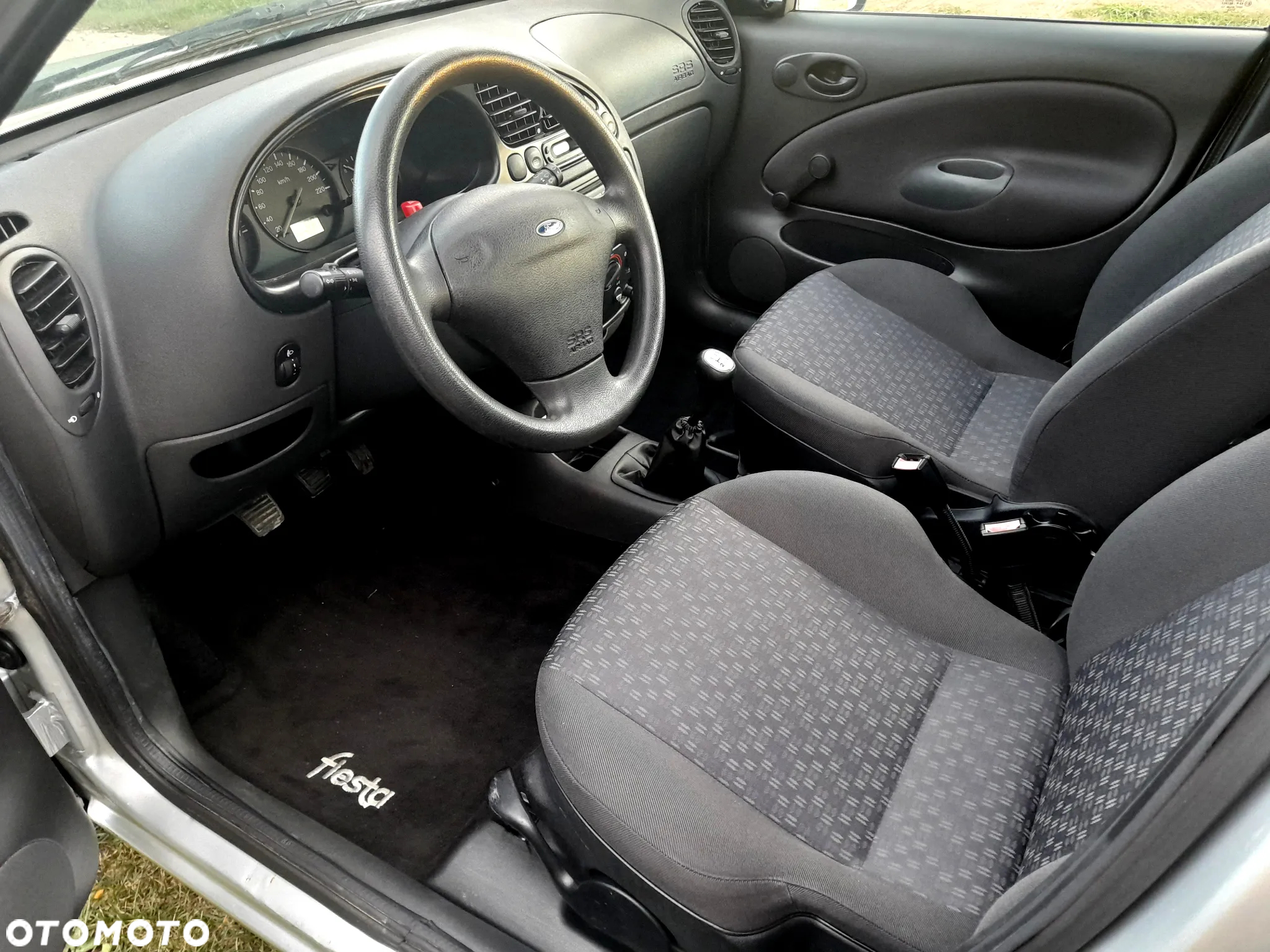 Ford Fiesta 1.25 Silver X - 16