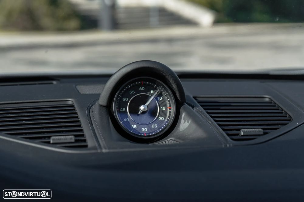 Porsche 911 (992) Turbo S Cabriolet - 21