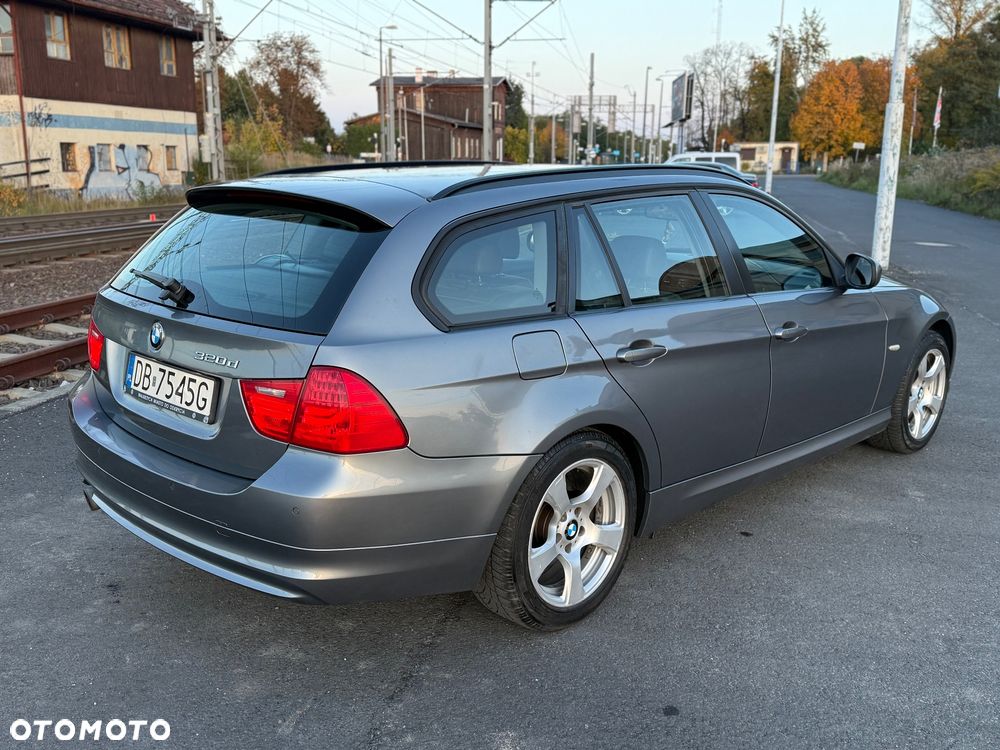 BMW Seria 3 320d - 13