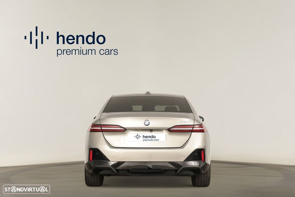 BMW 520 d Pack Desportivo M - 6