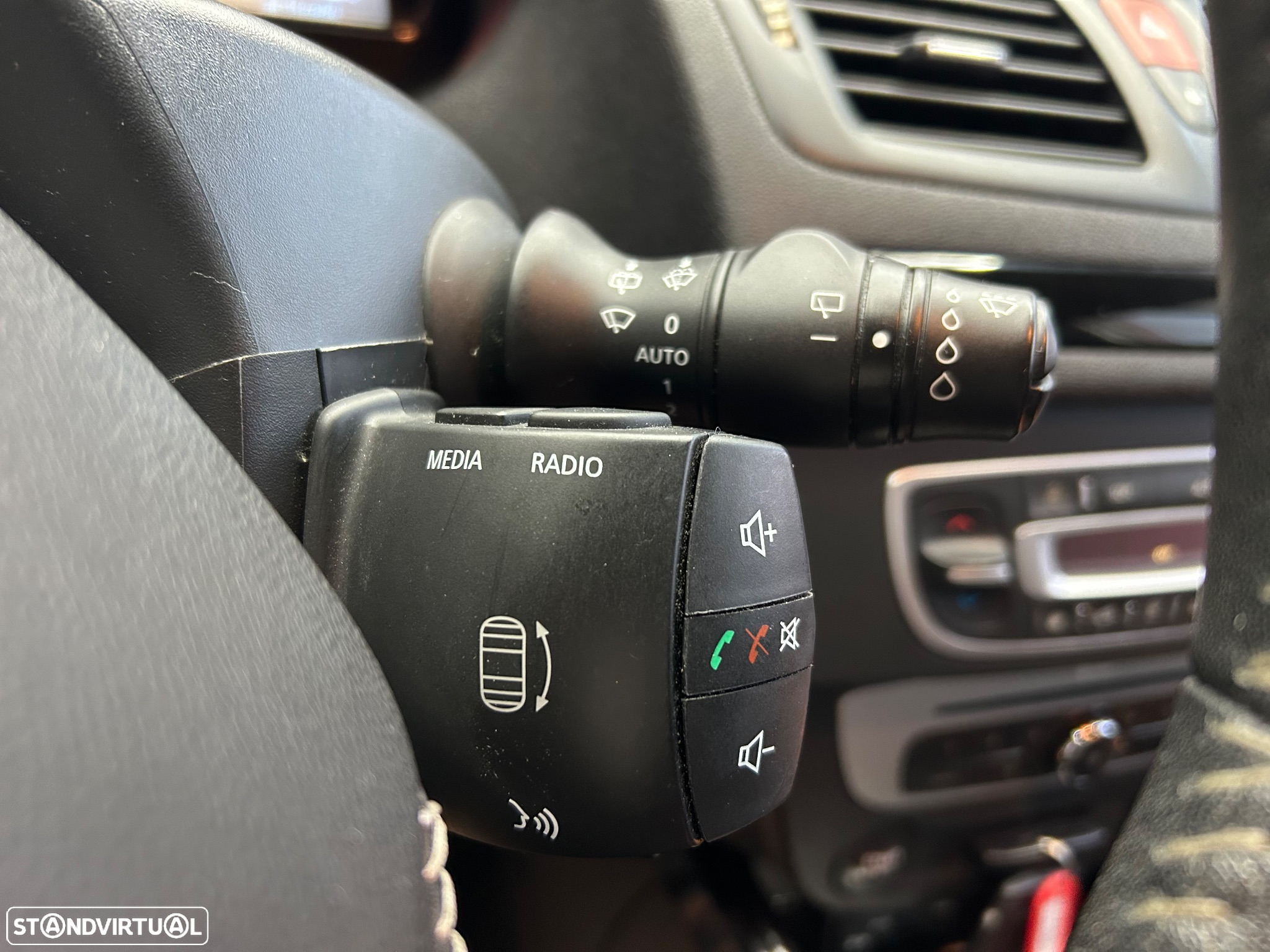 Renault Mégane 1.5 dCi Bose Edition - 36
