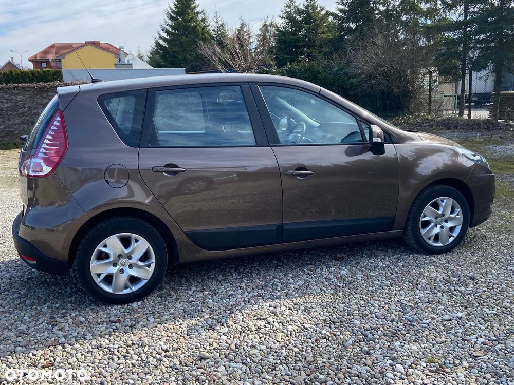 Renault Scenic - 13