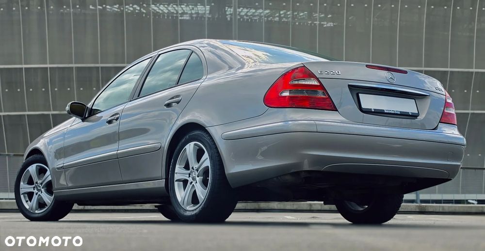 Mercedes-Benz Klasa E - 3