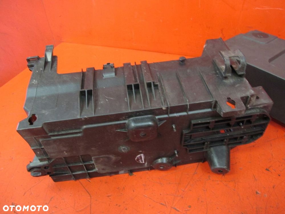 OPEL INSIGNIA A G09 PODSTAWA OBUDOWA POKRYWA AKUMULATORA 23128538 20978027 - 6