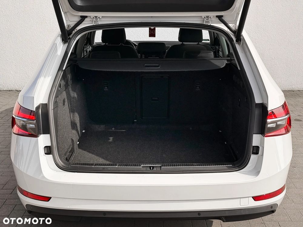Skoda Superb 1.5 TSI Ambition - 13