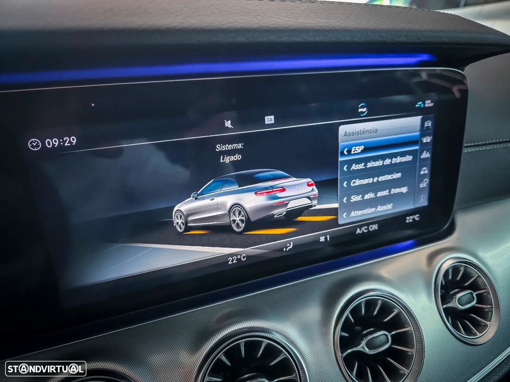 Mercedes-Benz E 220 d Cabrio 9G-Tronic AMG Line - 36