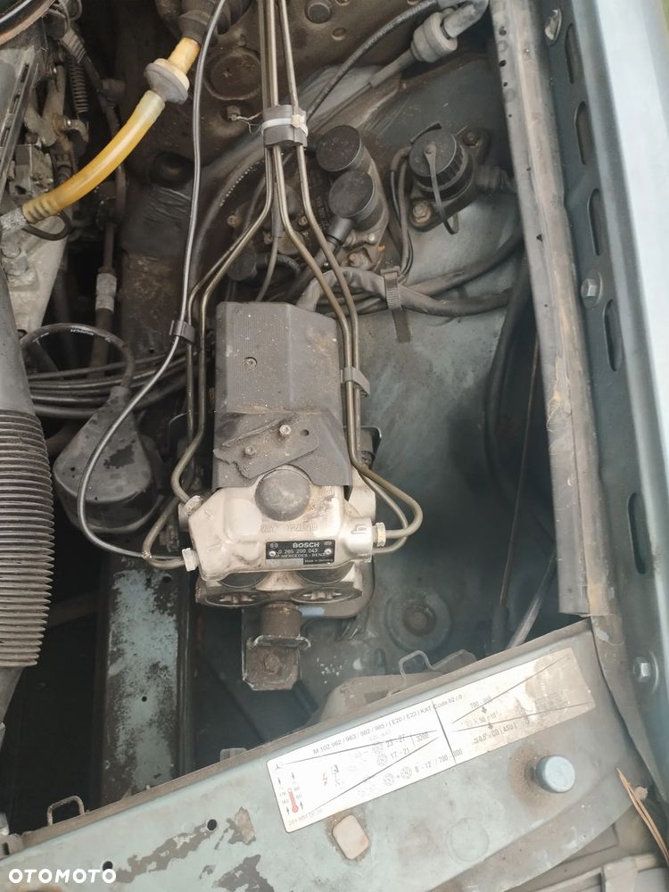 Mercedes-Benz W124 (1984-1993) - 19