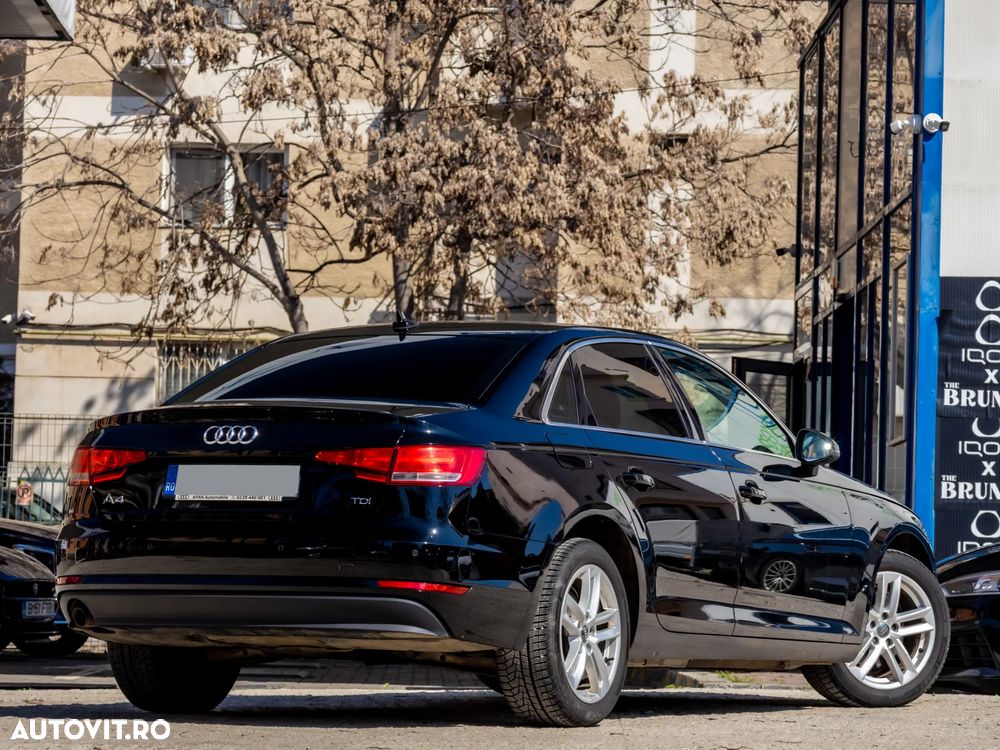 Audi A4 2.0 TDI S tronic - 3