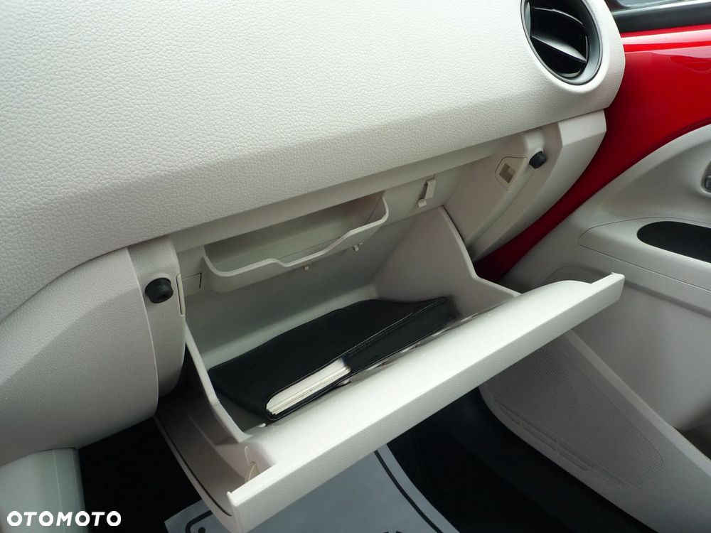 Volkswagen up! 1.0 move - 20