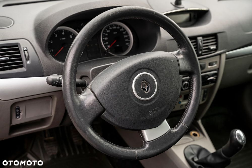 Renault Thalia - 12