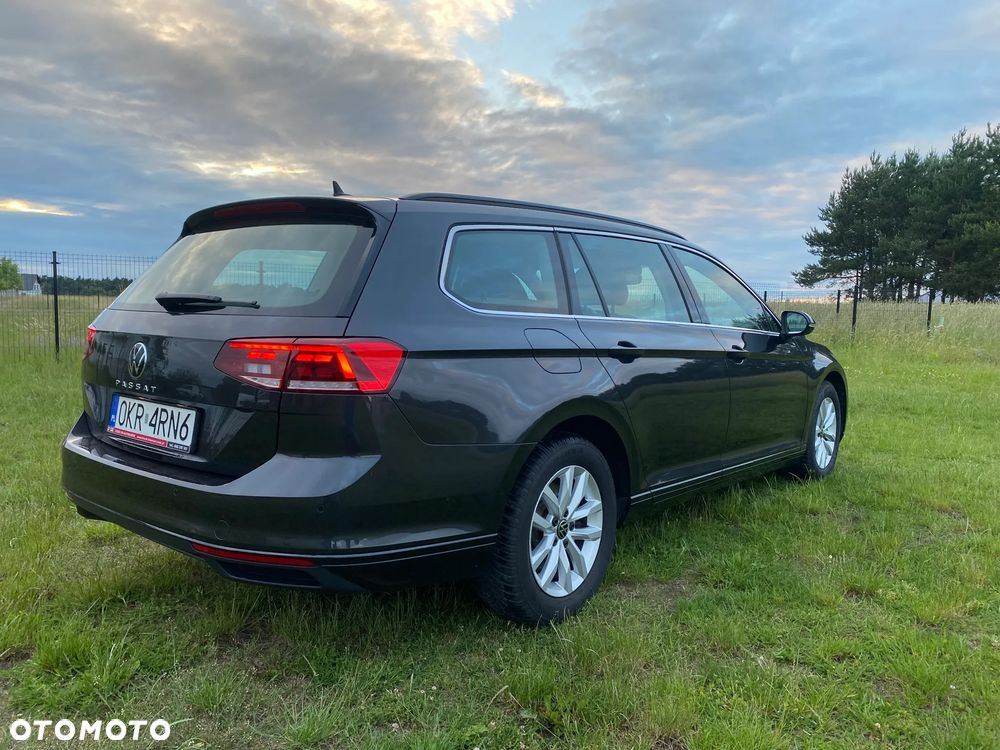 Volkswagen Passat - 6