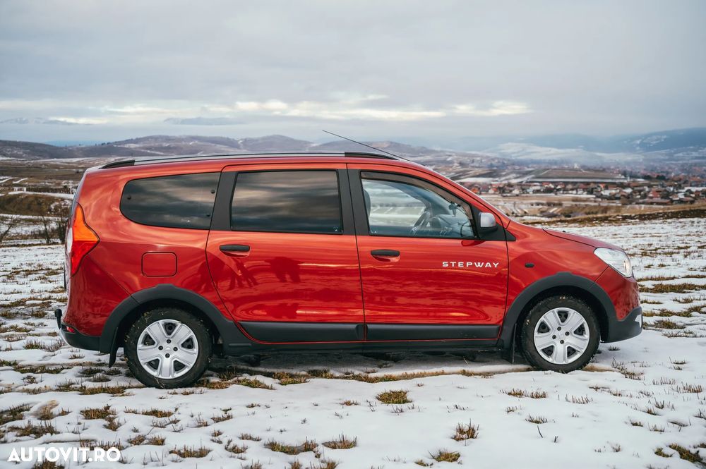 Dacia Lodgy Blue dCi 115 (7-Sitzer) Stepway - 9
