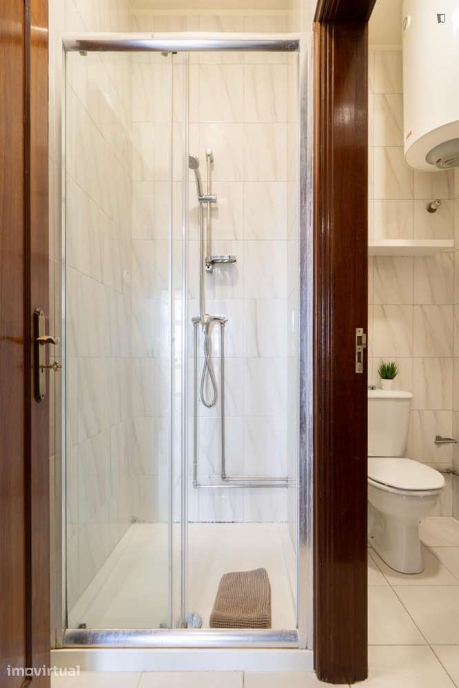 Apartamento com 2 quartos - localizado em Cedofeita Porto - Grande imagem: 3/19
