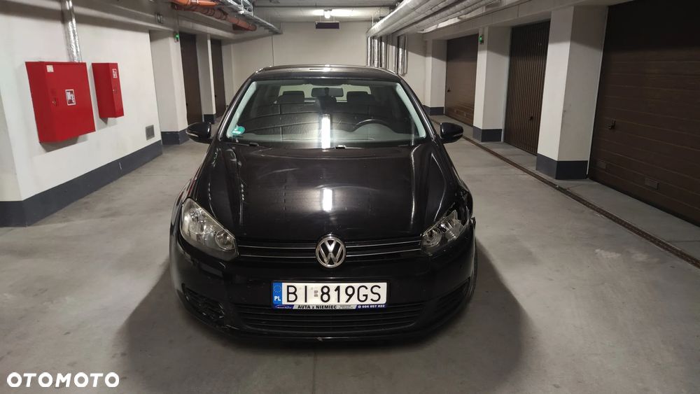 Volkswagen Golf - 8