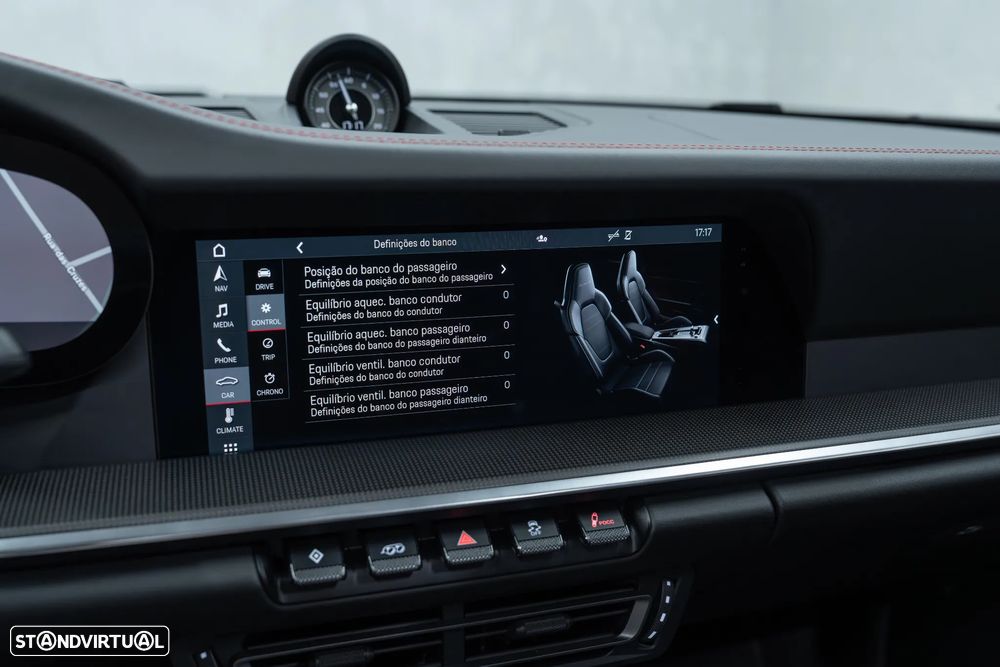 Porsche 911 (992) Turbo S - 39