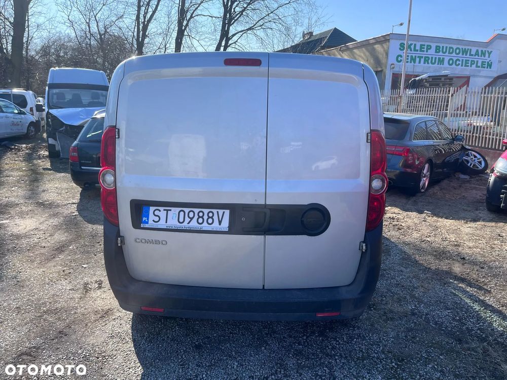 Opel Combo - 11