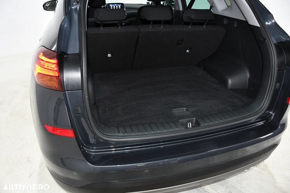 Hyundai Tucson - 32